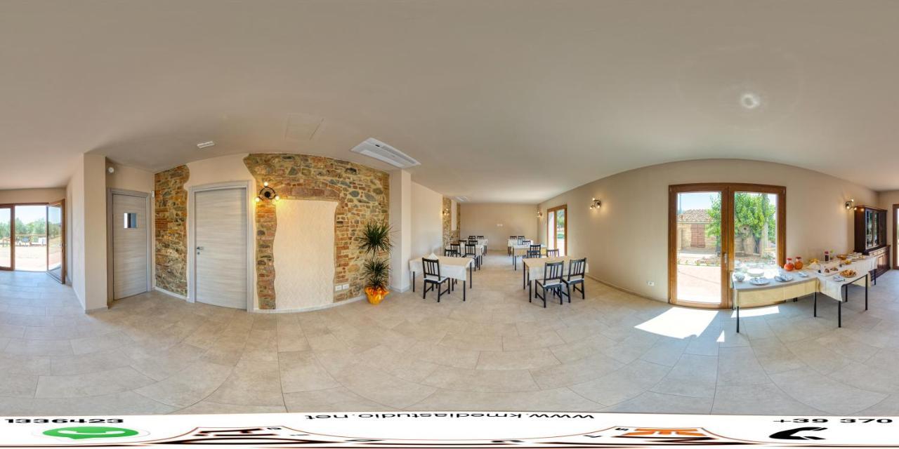 Agriturismo Il Vecchio Olivo Кастаньєто-Кардуччі Екстер'єр фото